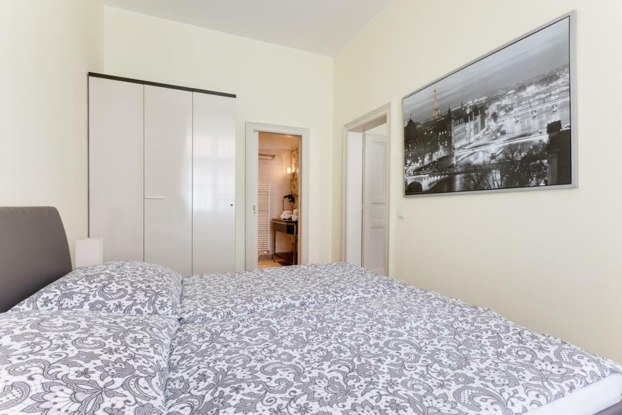 Apartment Halkova 5 Prag Eksteriør billede